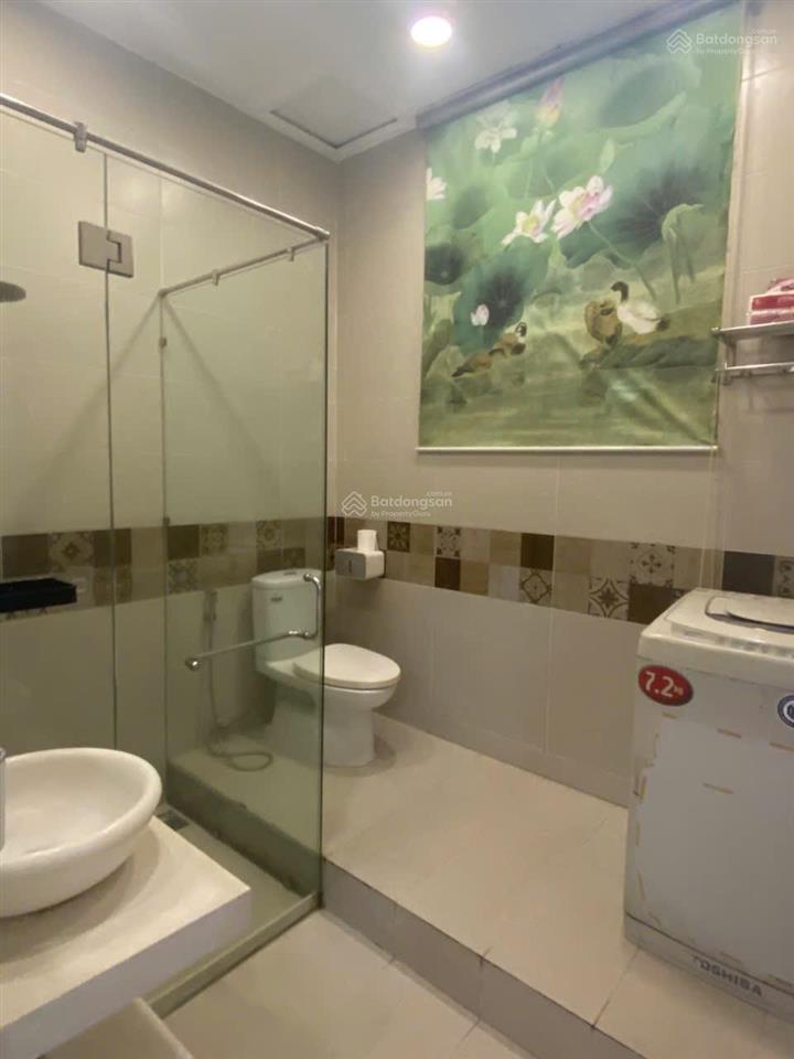 Bán nhà phường tân định (phường đakao, quận 1). diện tích 100m2.