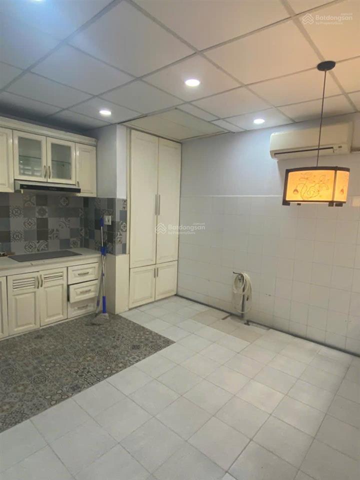 Bán nhà phường tân định (phường đakao, quận 1). diện tích 100m2.