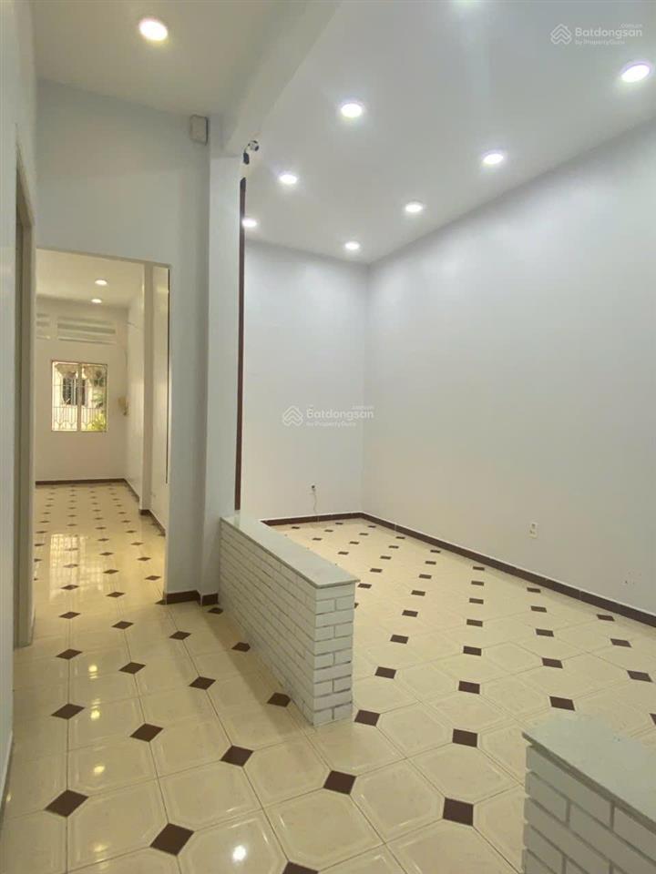 Bán nhà phường tân định (phường đakao, quận 1). diện tích 100m2.