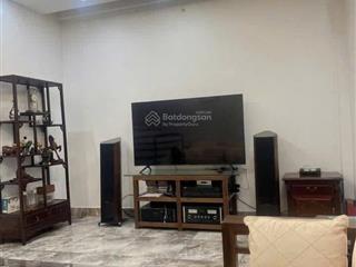 Nguyễn hoàng 65m² 4 tầng 11.7 tỷ 2 thoáng, gần ô tô, sổ đẹp