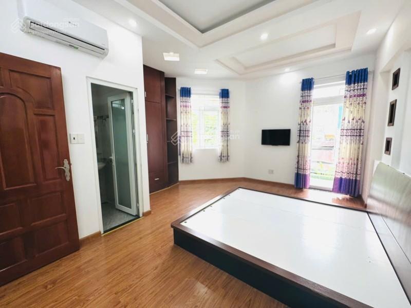 Chủ ngộp cần bán gấp rất gấp!!!!! ngay emart phan huy ích