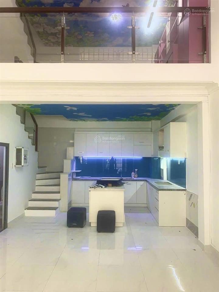Chính chủ bán nhà đường phan huy ích, ngay emart. đường nhựa 8m, ngang 5m, giá thương lượng