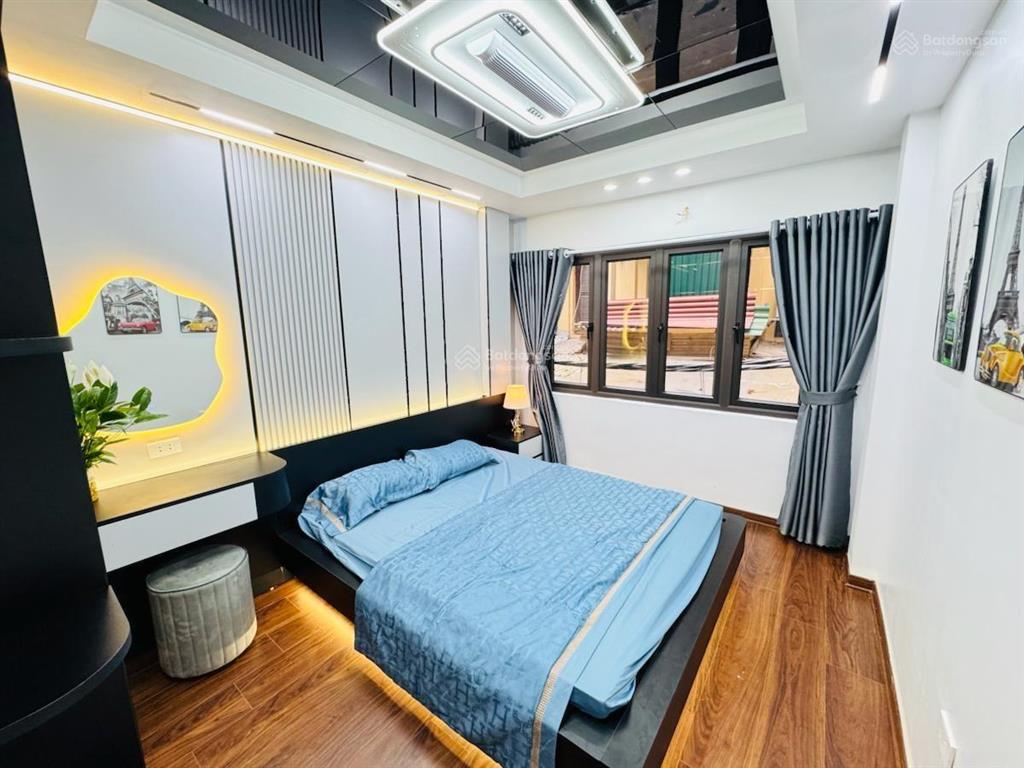 Không thể bỏ qua siêu phẩm mặt ngõ huỳnh thúc kháng 5t*3n ngõ to 3 gác, cách ô tô tránh 40m
