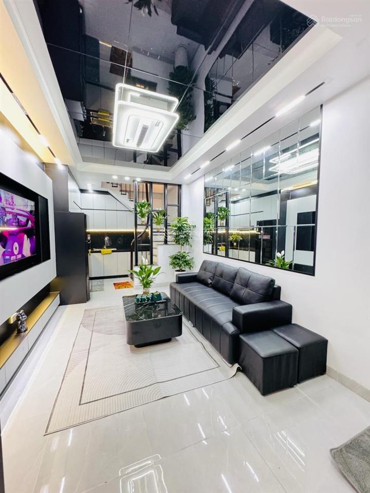 Không thể bỏ qua siêu phẩm mặt ngõ huỳnh thúc kháng 5t*3n ngõ to 3 gác, cách ô tô tránh 40m