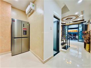 Khó tìm! nhà pháo đài láng, ô tô gần, thang máy xịn, ngõ nông, mới đẹp ở ngay, sân xe riêng, dt 40m