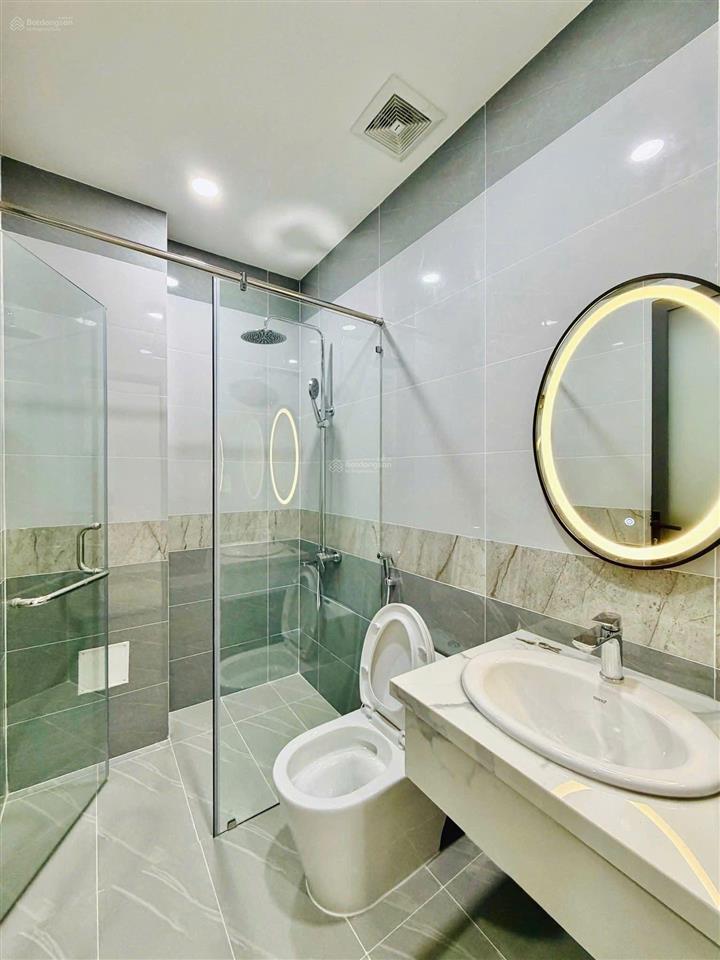 Khó tìm! nhà pháo đài láng, ô tô gần, thang máy xịn, ngõ nông, mới đẹp ở ngay, sân xe riêng, dt 40m