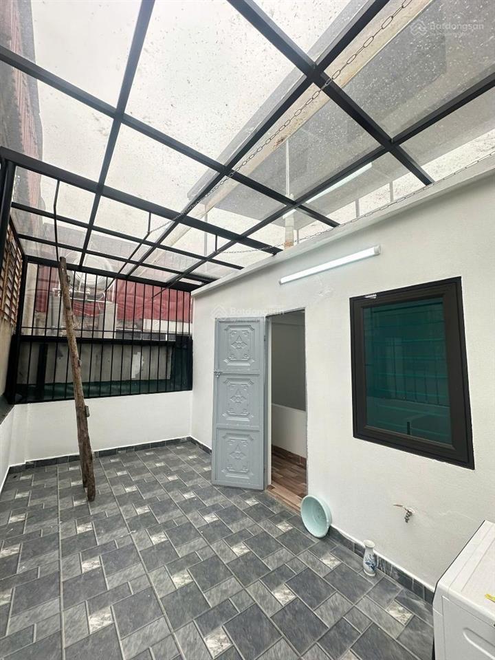 Chủ cần tiền bán gấp nhà phố tônđứcthắng 38m2* 5tang nhà mới xây chắc chắn đầy đủ nội thất