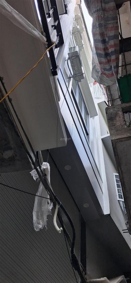 Siêu phẩm thang máy phố tây sơn, nhà mới xây chắc chắn dt 42m*6t nội thất xịn sò