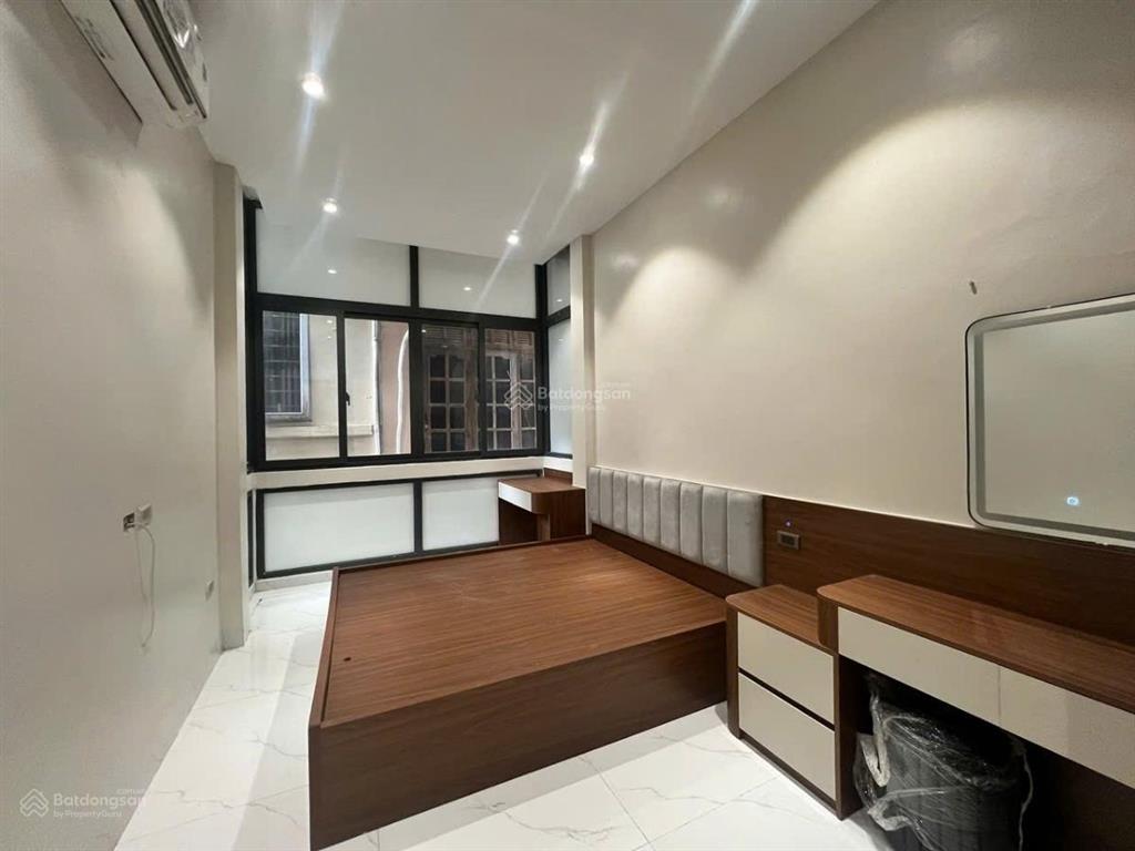 Hàng hiếm phố lê văn lương nhà mới dân xây ngõ thông dt 36*5t cách ô tô 20m