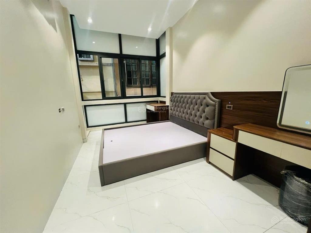 Hàng hiếm phố lê văn lương nhà mới dân xây ngõ thông dt 36*5t cách ô tô 20m