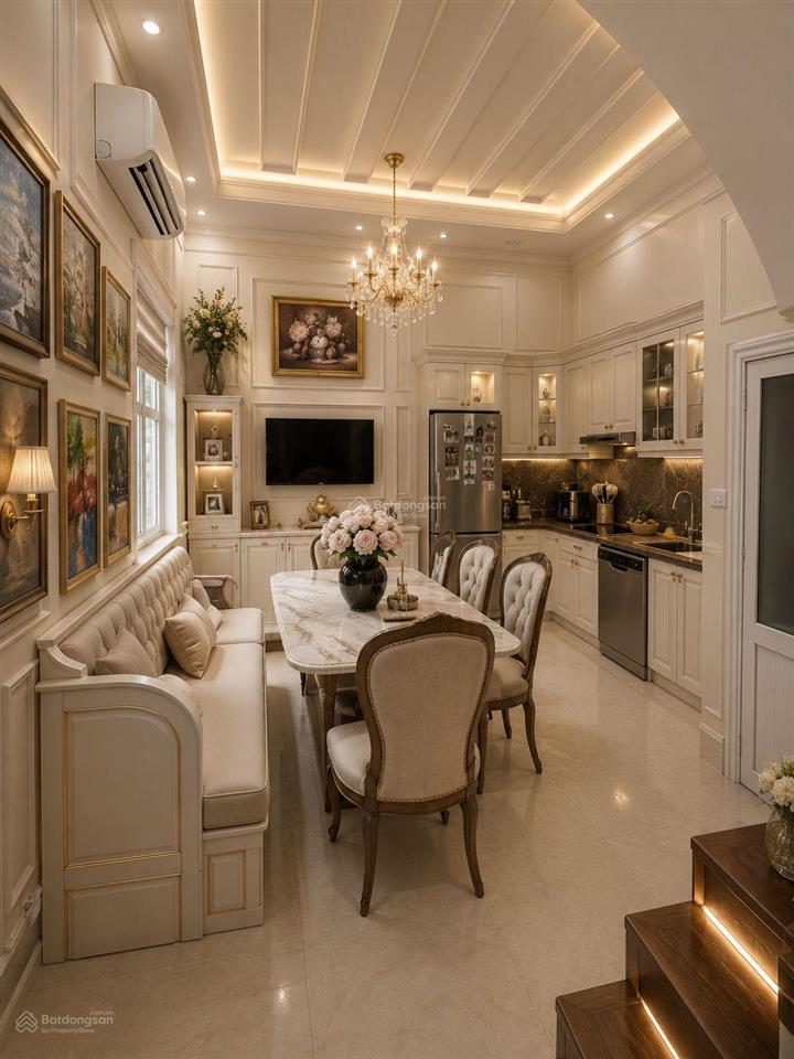 Nhà siêu hiếm phố yên lãng nhà 2 thoáng ngõ 3 gác ,nhà mới dân xây dt 40m*5t