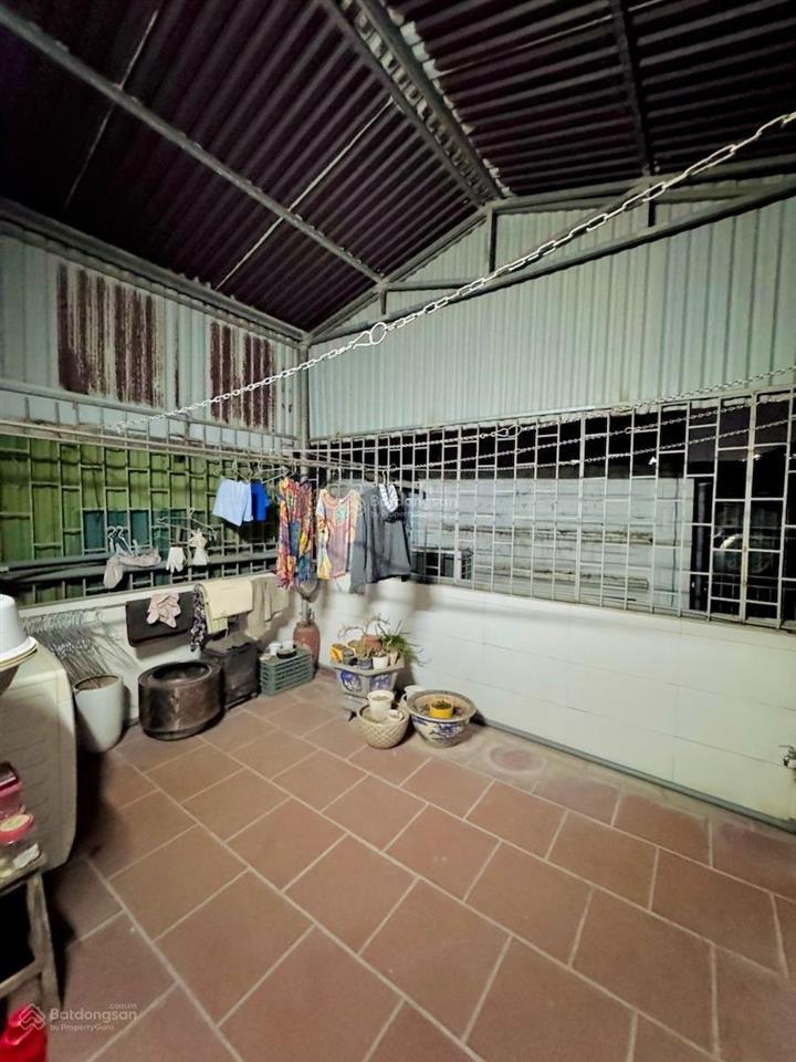 Siêu phẩm phố hoàng cầu nhà thoáng nở hậu, ngõ nông cách ô tô 20m nhà mới dân xây dt 37*4t