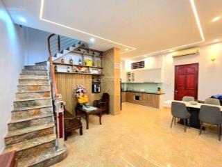 Hàng hiếm phố thịnh quang, nhà mới ngõ thông, 2 thoáng cách ô tô 25m dt 42m*5t