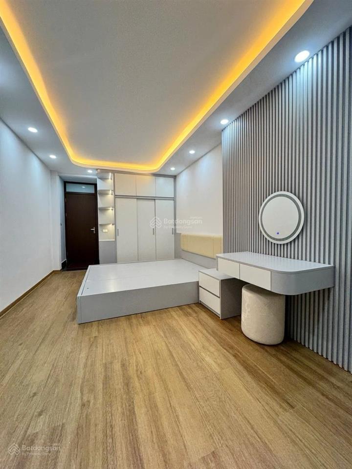 Hót hót cực phẩm phố nguyễn lương bằng nhà mới ,ngõ thông, cách ô tô 30m dt 45m*5t
