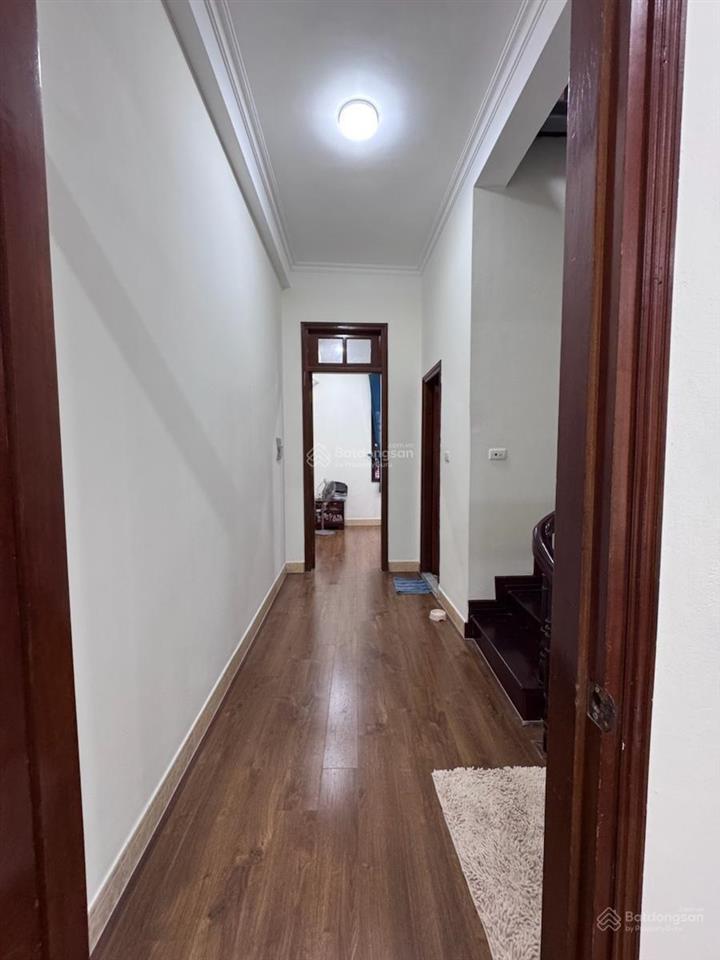 Thật tiếc cho người mua nhà khi ko biết đến căn 45m2*5t phố hoàng cầu, nhà mới, ko quy hoạch