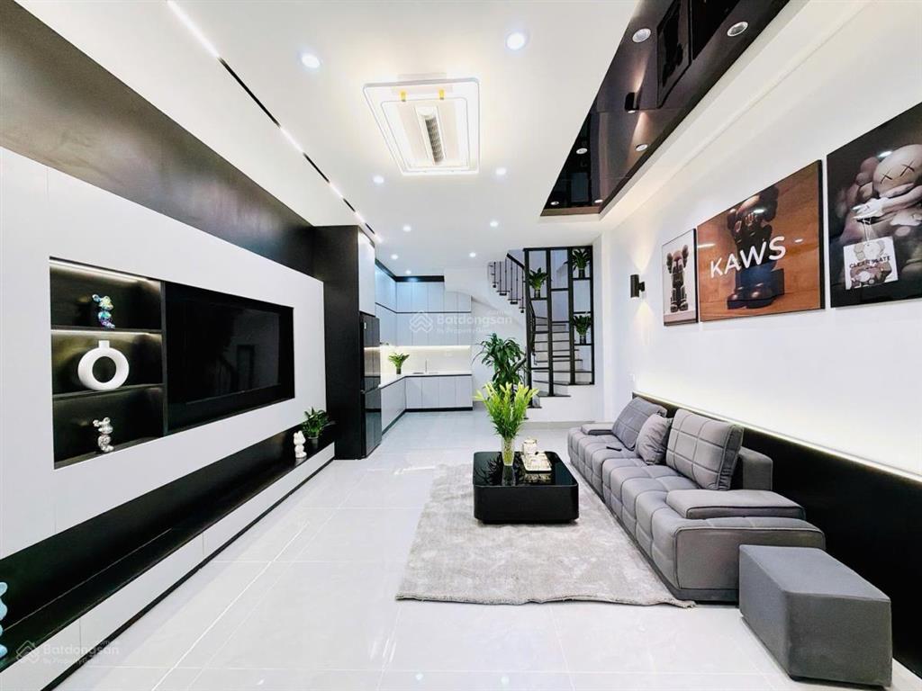 Siêu hot nhà phố pháo đài láng, nhà mới ko quy hoạch ngõ thông cách ô tô 30m dt 40m2*5t, đầy đủ nội