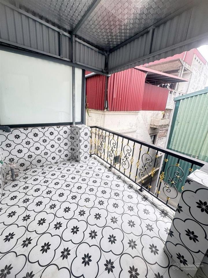 Cực hiếm nhà đẹp phố huỳnh thúc kháng, nhà mới dân xây 2 năm, ngõ nông, ko quy hoạch, ko lỗi lầm