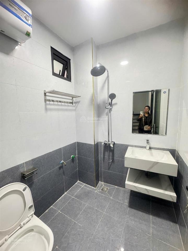Cực hiếm nhà đẹp phố huỳnh thúc kháng, nhà mới dân xây 2 năm, ngõ nông, ko quy hoạch, ko lỗi lầm