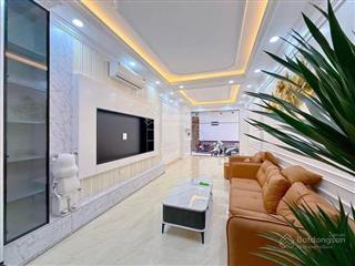 Ngộp thở giảm sốc 600tr cho căn 42m2*4t nhà phố hoàng cầu. nhà dân xây khung cột chắc chắn ngõ nông