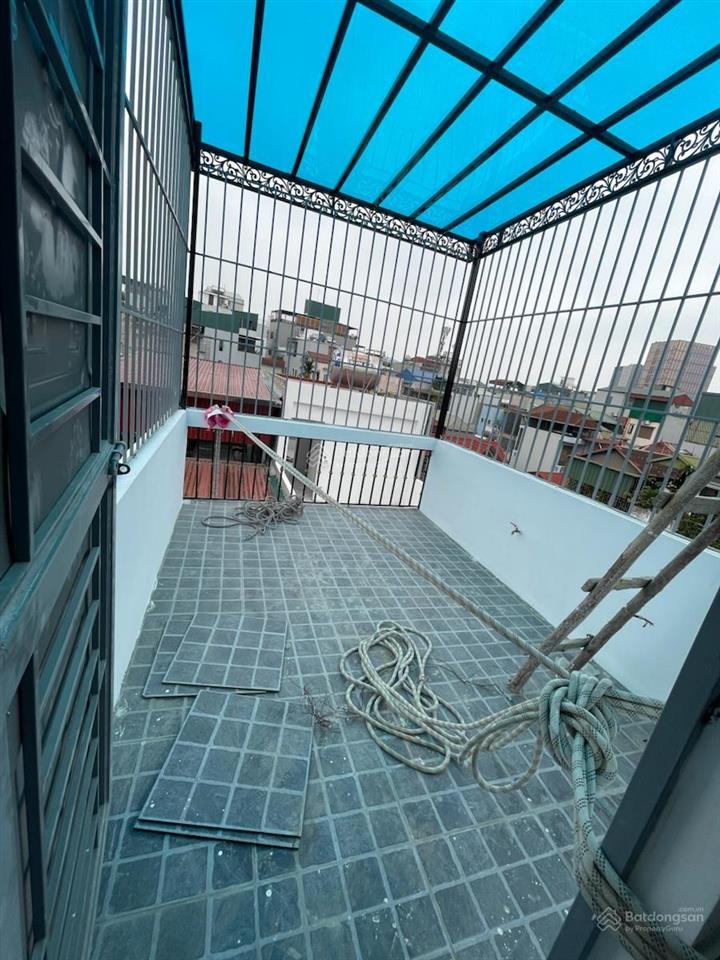 Khó tìm nhà phố trường chinh lô góc 2 thoáng. nhà mới dân xây, ngõ thông 30m ra ô tô dt 42m2*6t