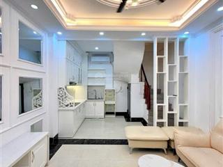 Có 102 nhà đẹp pháo đài láng, nhà mới xây về ở ngay, ngõ thông kinh doanh nội thất đầy đủ dt 40m*5t