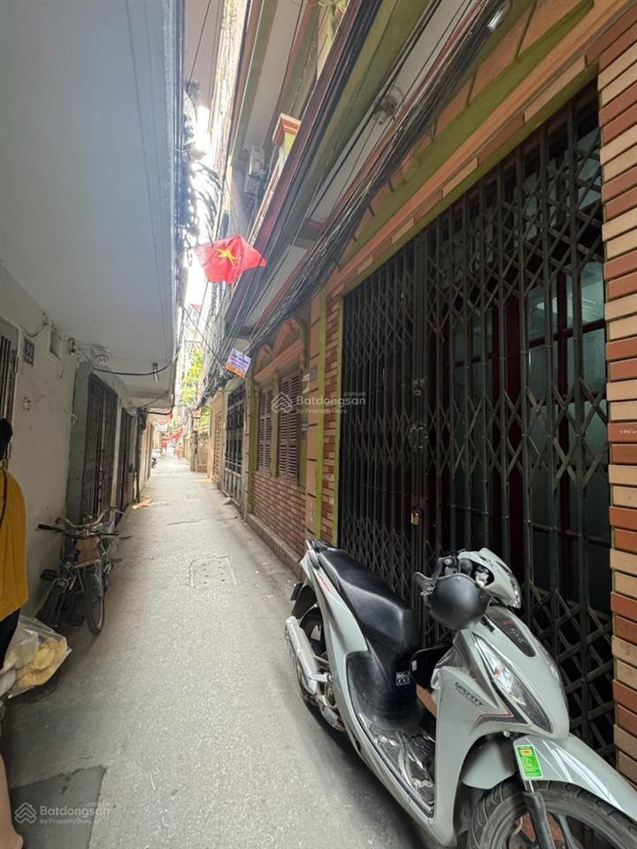 Có 102 nhà đẹp pháo đài láng, nhà mới xây về ở ngay, ngõ thông kinh doanh nội thất đầy đủ dt 40m*5t