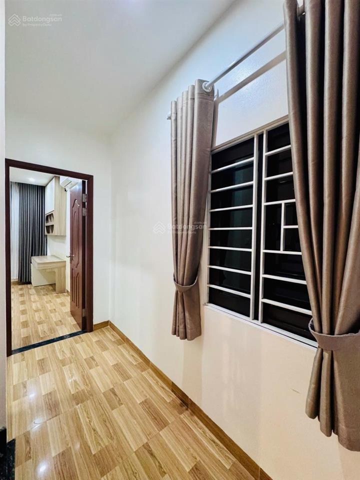 Cực gần oto ngõ thông nhà mới lô góc 2 thoáng, ko quy hoạch về ở ngay dt 45m*5t phố hào nam