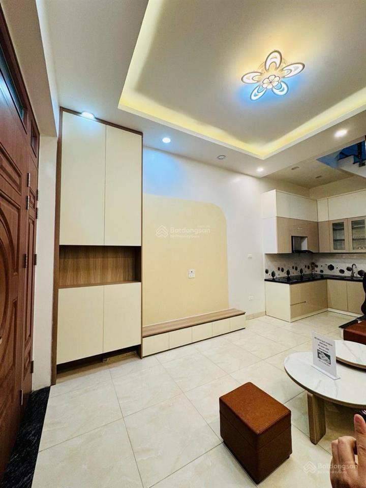 Cực gần oto ngõ thông nhà mới lô góc 2 thoáng, ko quy hoạch về ở ngay dt 45m*5t phố hào nam