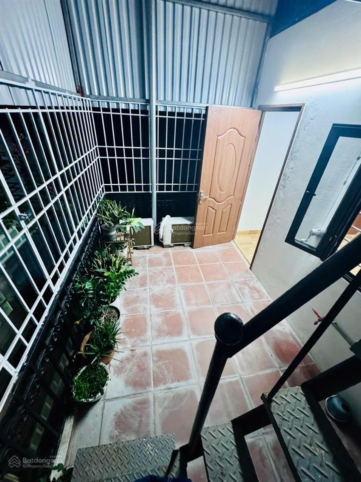Cực gần oto ngõ thông nhà mới lô góc 2 thoáng, ko quy hoạch về ở ngay dt 45m*5t phố hào nam