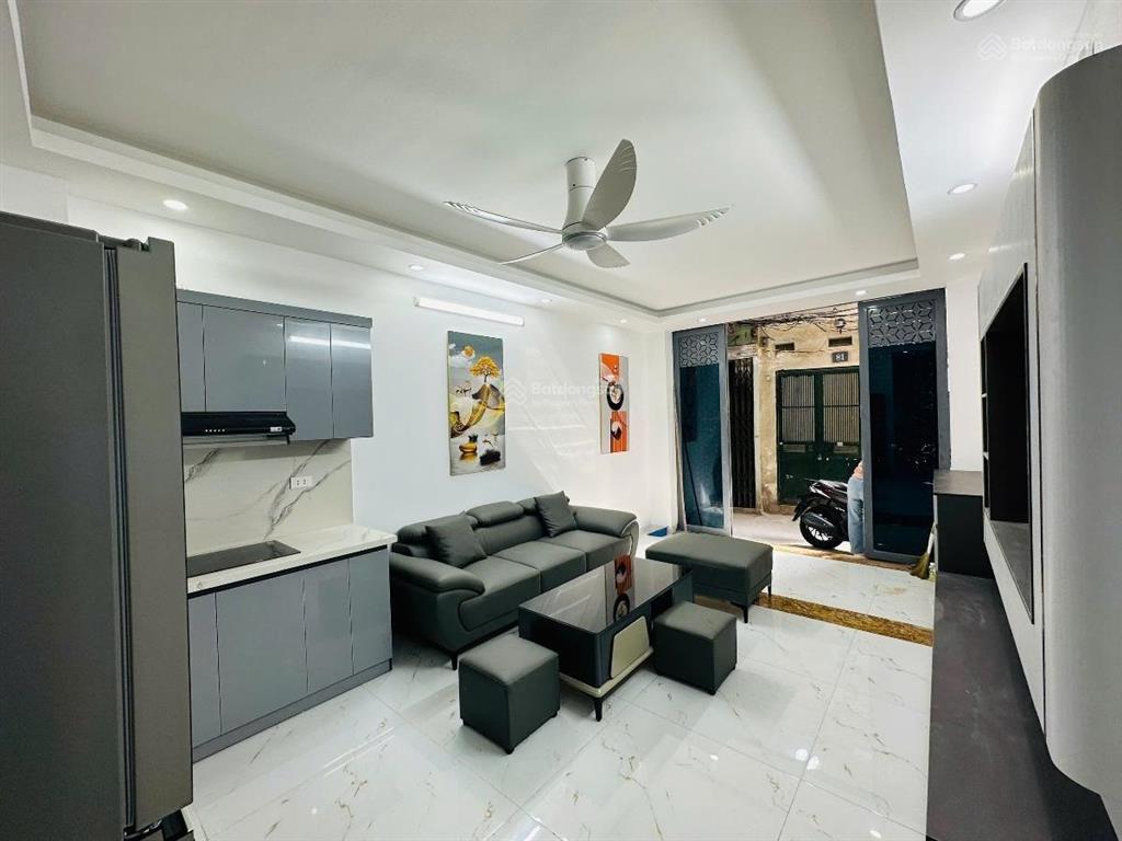 Siêu rẻ! trần hữu tước, 20m ra phố, ô tô đỗ, ngõ 3 gác thông, 2 thoáng, 43m2*5t