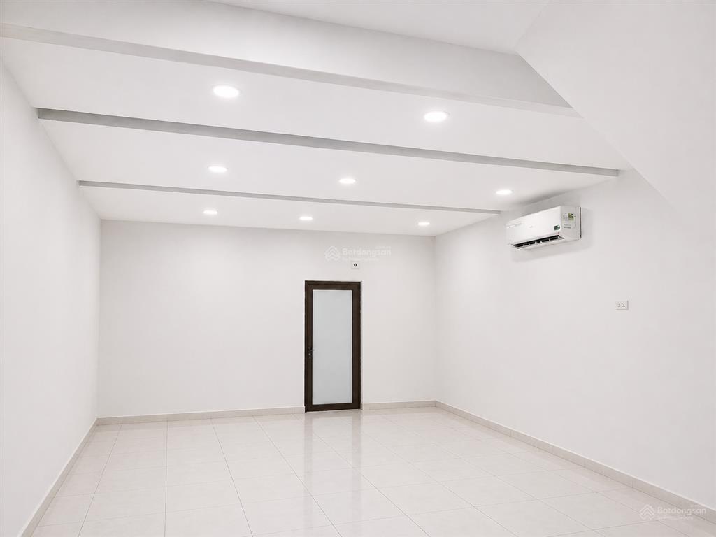 Bán nhà mặt phố vương thừa vũ 88m x 3 tầng mt 4.6m vỉa hè k/d sầm uất 42 tỷ