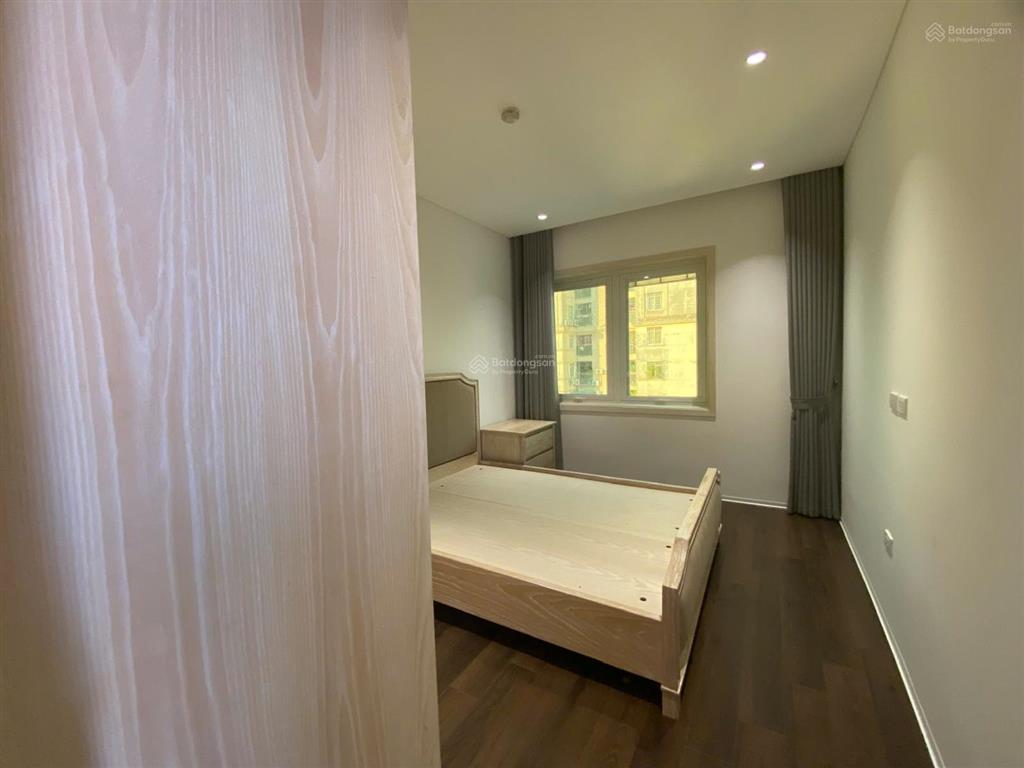 Chính chủ bán căn hộ cao cấp ciputra view tây hồ, hà nội 3pn, dt 148m²