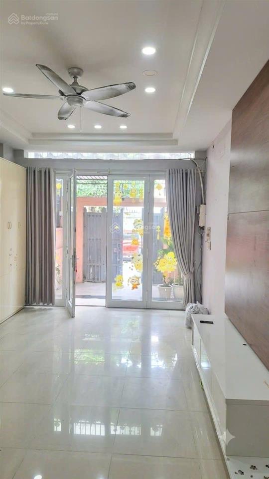 Hàng hiếm hẻm nội bộ nguyễn cửu vân, bình thạnh 4x27m 108m | 3 lầu | 5pn 5wc
22 tỷ