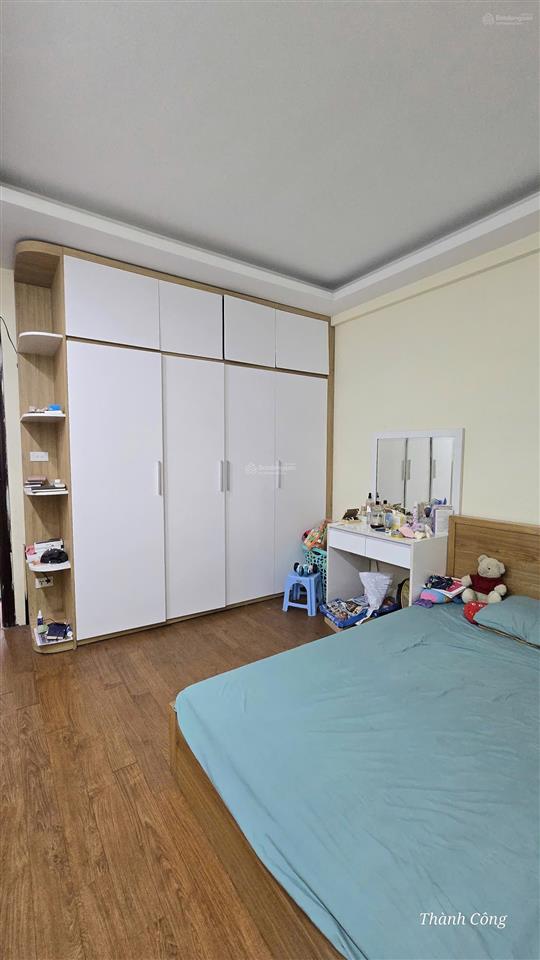 Bán chung cư học viện hậu cần, ngọc thụy, long biên, tầng 9, 77m2, 2pn, 2vs, 3.8 tỷ