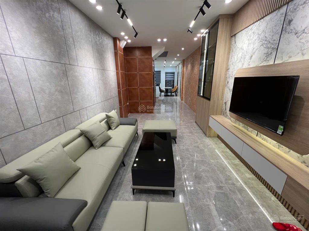 Bán nhà ngõ 94 thượng thanh, lô góc, xe vf3 thông. 35m2, 4 tầng, 6.1 tỷ. gần đường ô tô tránh đỗ.
