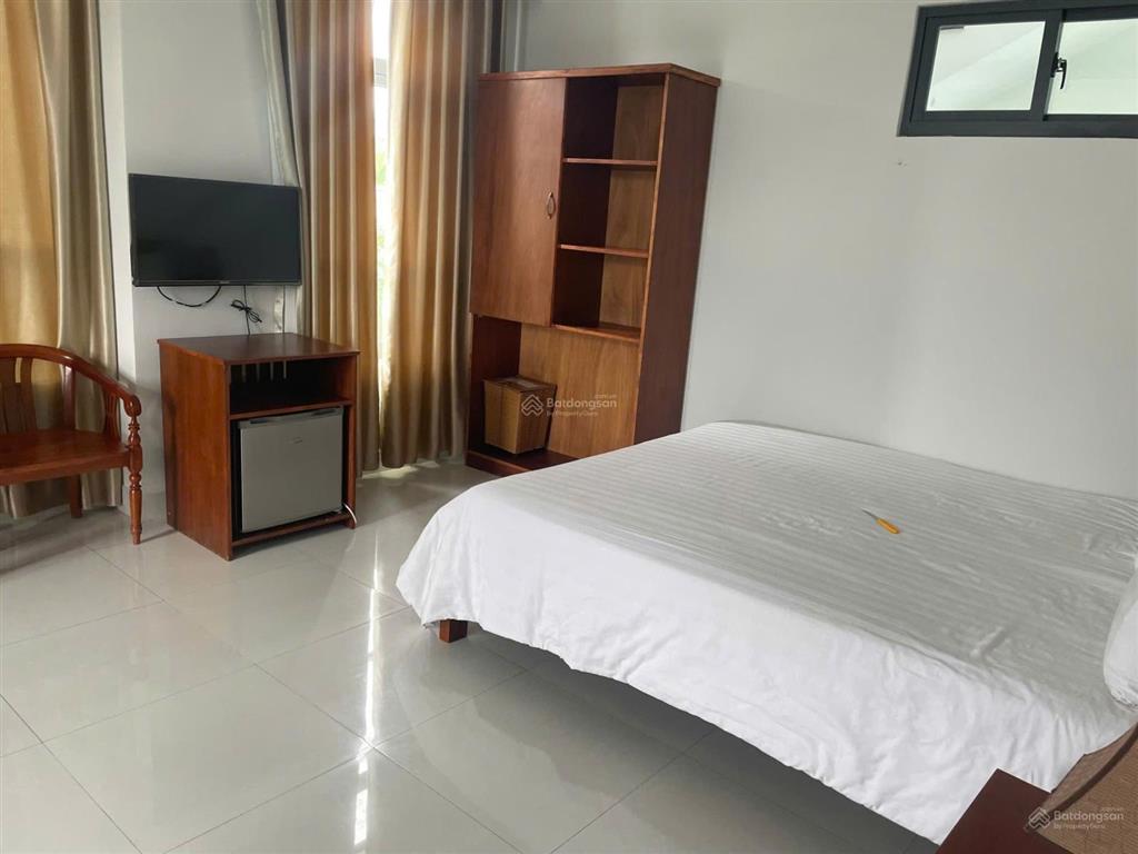 Biển an bàng tp hôian ! vila 2 tâng 165m ngan 8,23m  dong tiền sẵn 40tr/t giá chi 13ty