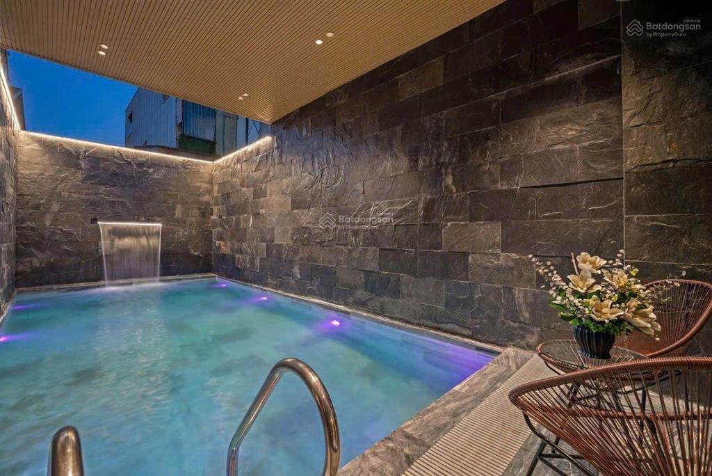 Villa mt phạm quang ảnh  sơn trà  đà nẵng 120m dtien 65tr/thang gồm 4tang 68pn giá chi 17t8