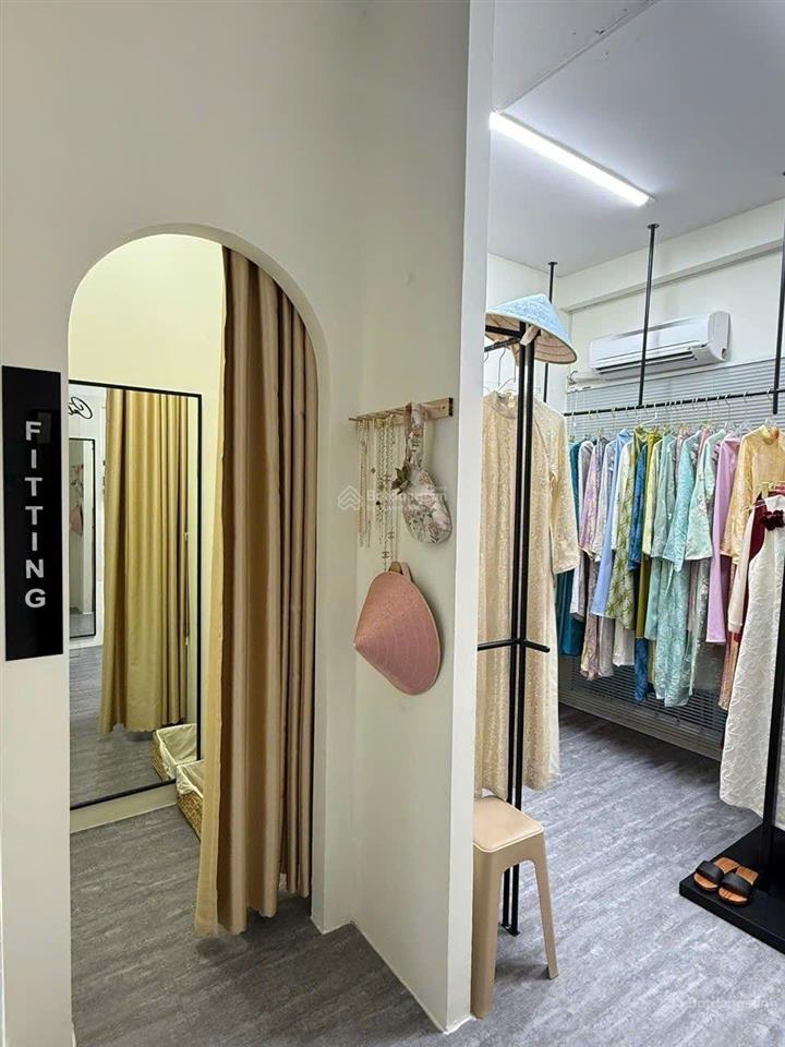 Chính chủ cần cho thuê nhà hxh ngay nhà kinh doanh