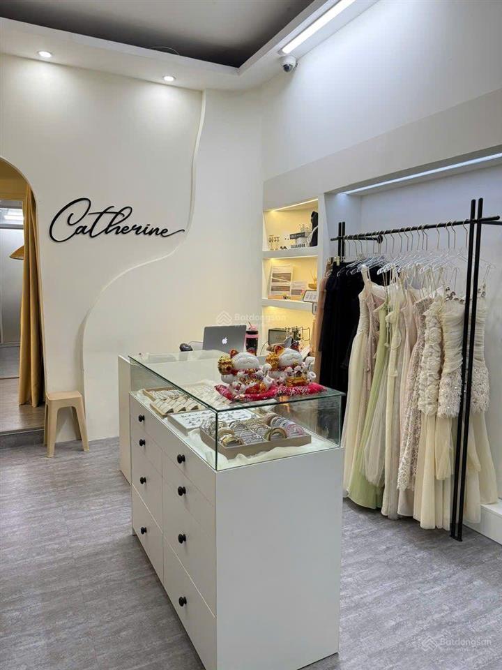 Chính chủ cần cho thuê nhà hxh ngay nhà kinh doanh