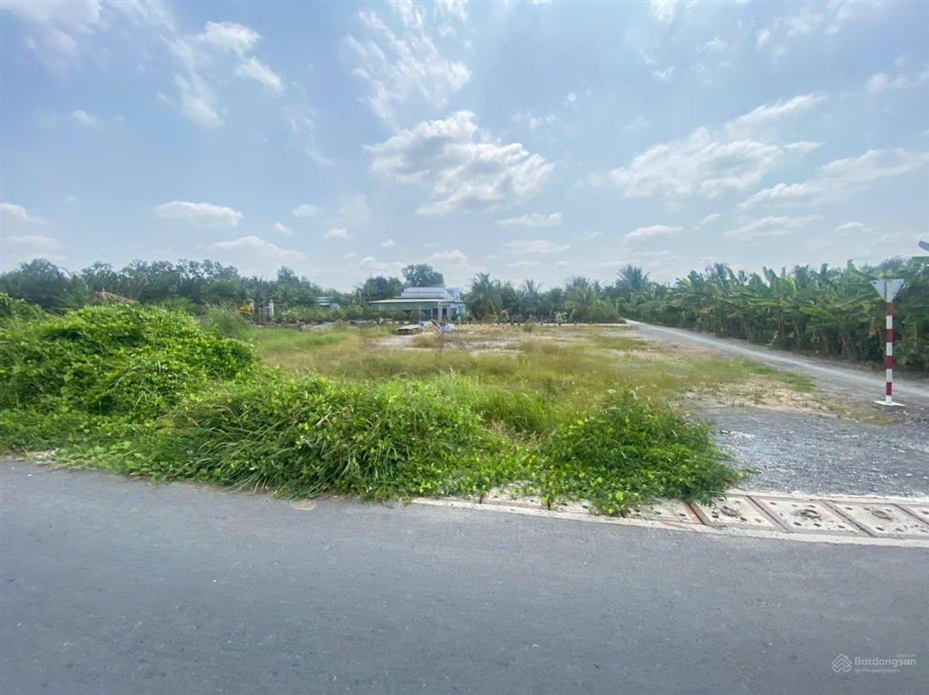 Bán đất kho xưởng 1000m2 thổ cư 20x50 giá 15 tỷ tl. đất 3mt đường lương ngang, tân nhựt, bình chánh