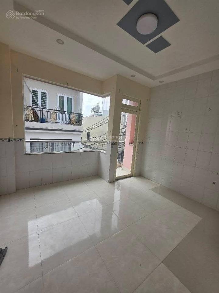 Bán nhà bùi tự toàn an lạc bìnhtân
xe tải đường 6m giá 4.05 tỷ. 4 tầng , 4pn, 3wc, st,bếp dt4x10