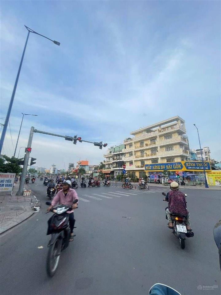 Bán đất 60m bình tân ngay tên lửa aeon .dt 60m hẻm xe hơi 6mcạnh trường học bình trị đông b
