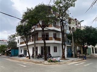 Bán nhà góc 2 mặt tiền kdc tên lửa  5x20m, 4 lầu có thang máy, nhà mới đẹp, 19.5 tỷ