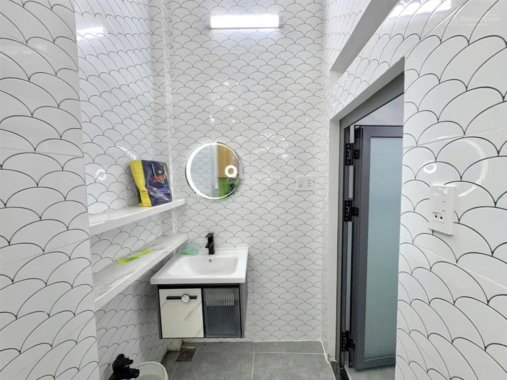 Mặt tiền kinh doanh đường số 4 p11 gò vấp 47,5m2 có 4 tầng 3pn chỉ 8,8 tỷ