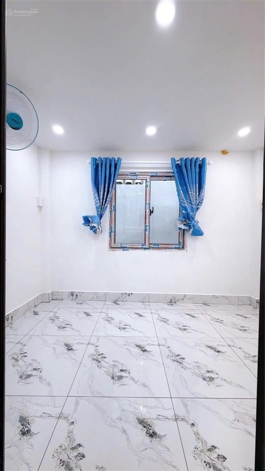 Mô tả
t bán nhà nhà mới 100%  tôn đản, quận 4
9 vitri dudng ton dan, trung tam quin 4  thuan
tie