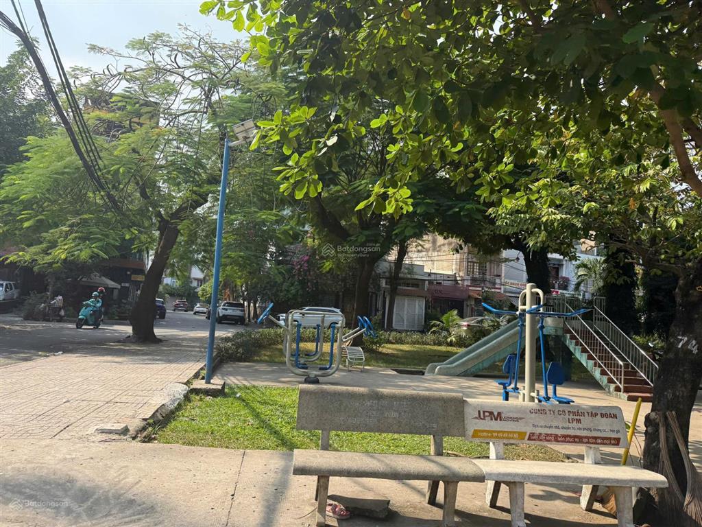 Phan đình phùng  tân phú 4x 16 dt 64m2 trệt + 2 lầu st(sàn 218.8m2)  hẻm 8 mét giá 10.5 tỷ tl