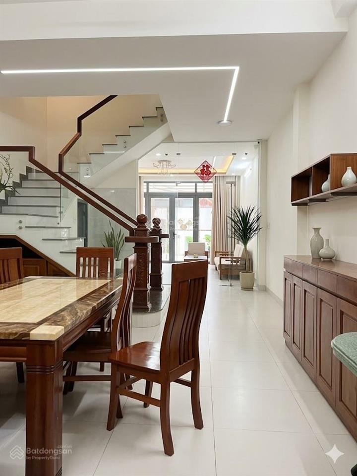 Mt khu tây thạnh dt 4x25m, 2 lầu st 11,85 tỷ  sát trường chinh