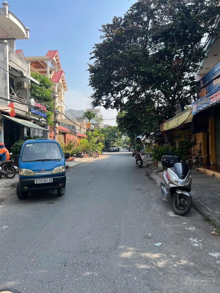 Mt khu tây thạnh dt 4x25m, 2 lầu st 11,85 tỷ  sát trường chinh