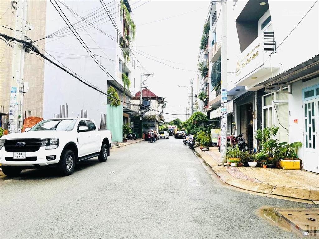 Mặt tiền bình long gần aeon tân phú 4x48m đất 188.2m2 chỉ 11 tỷ