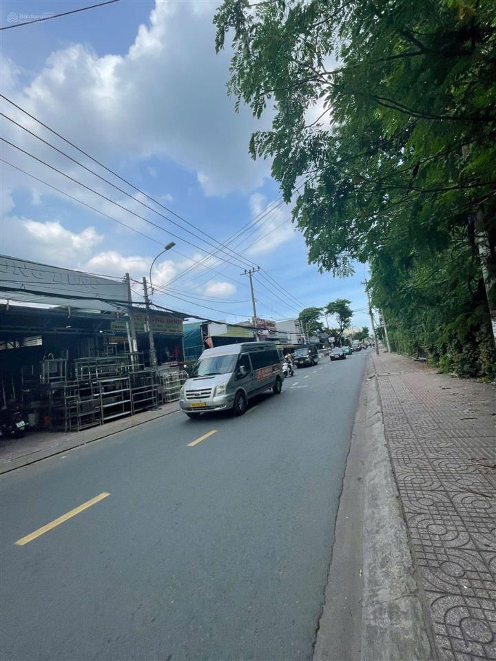 Mặt tiền bình long gần aeon tân phú, 4x48m, đất 188.2m2 chỉ 11tỷ